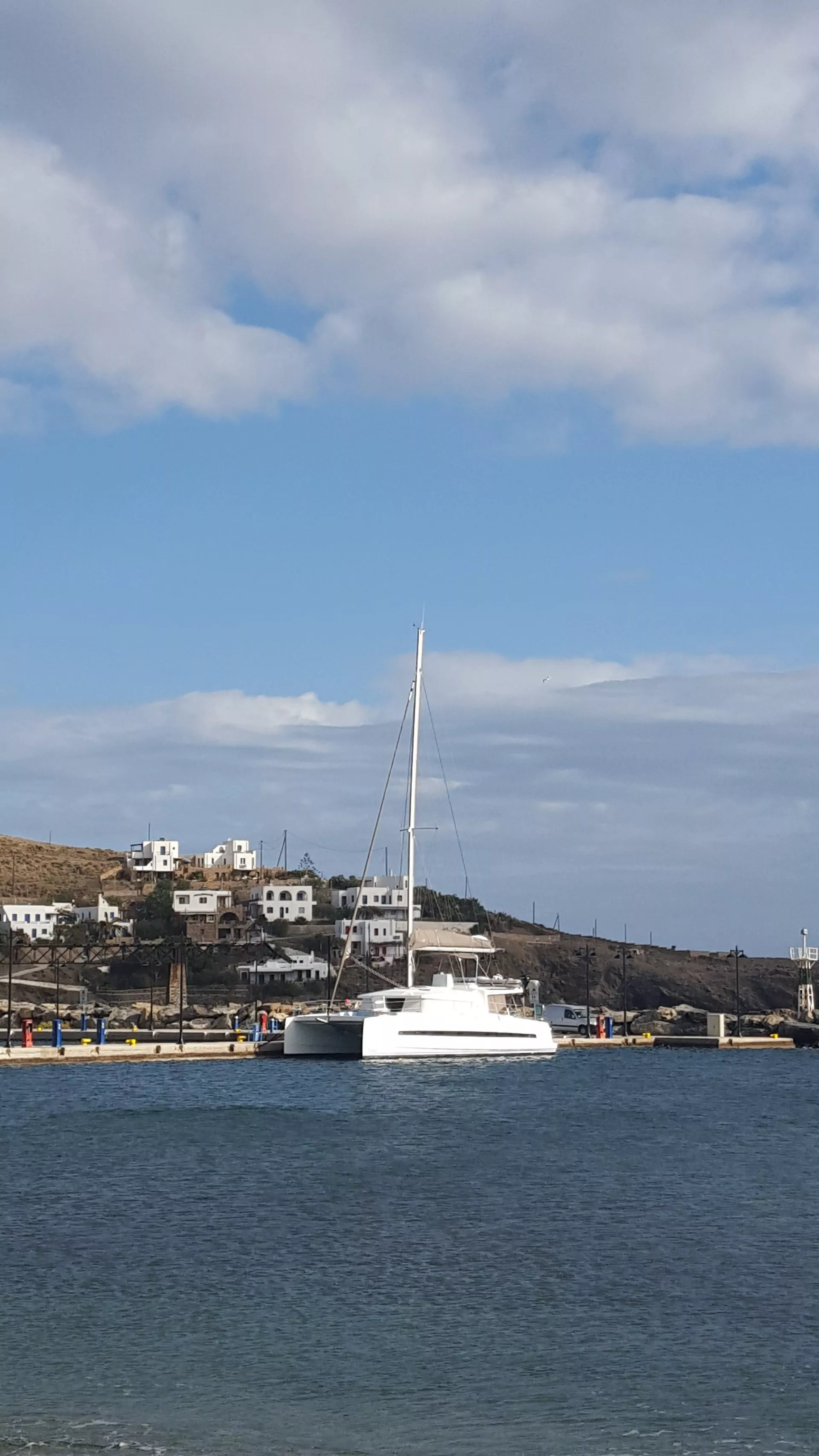 https://dev-api.arconyachts.com/storage/media/28705/conversions/427_3424547195-optimize.webp