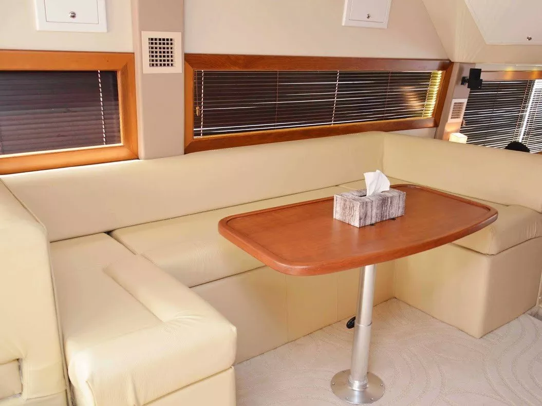 https://dev-api.arconyachts.com/storage/media/28863/conversions/418_6462693572-optimize.webp
