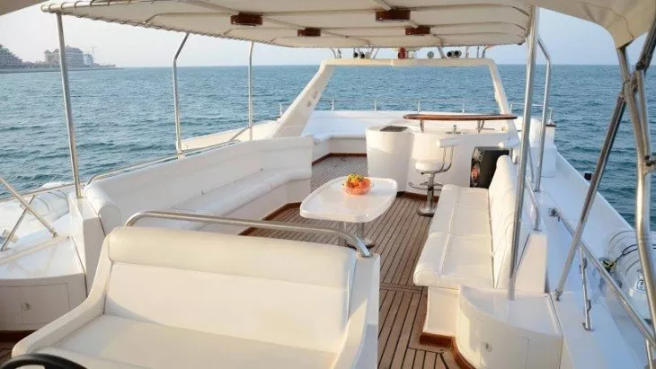 https://dev-api.arconyachts.com/storage/media/28871/conversions/418_1867348121-optimize.webp