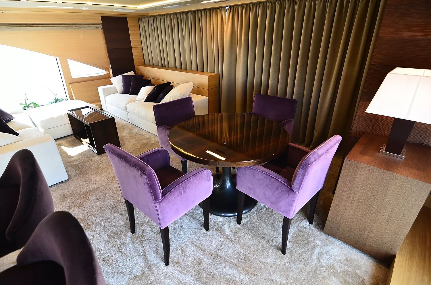 https://dev-api.arconyachts.com/storage/media/28913/conversions/416_7076221188-optimize.webp