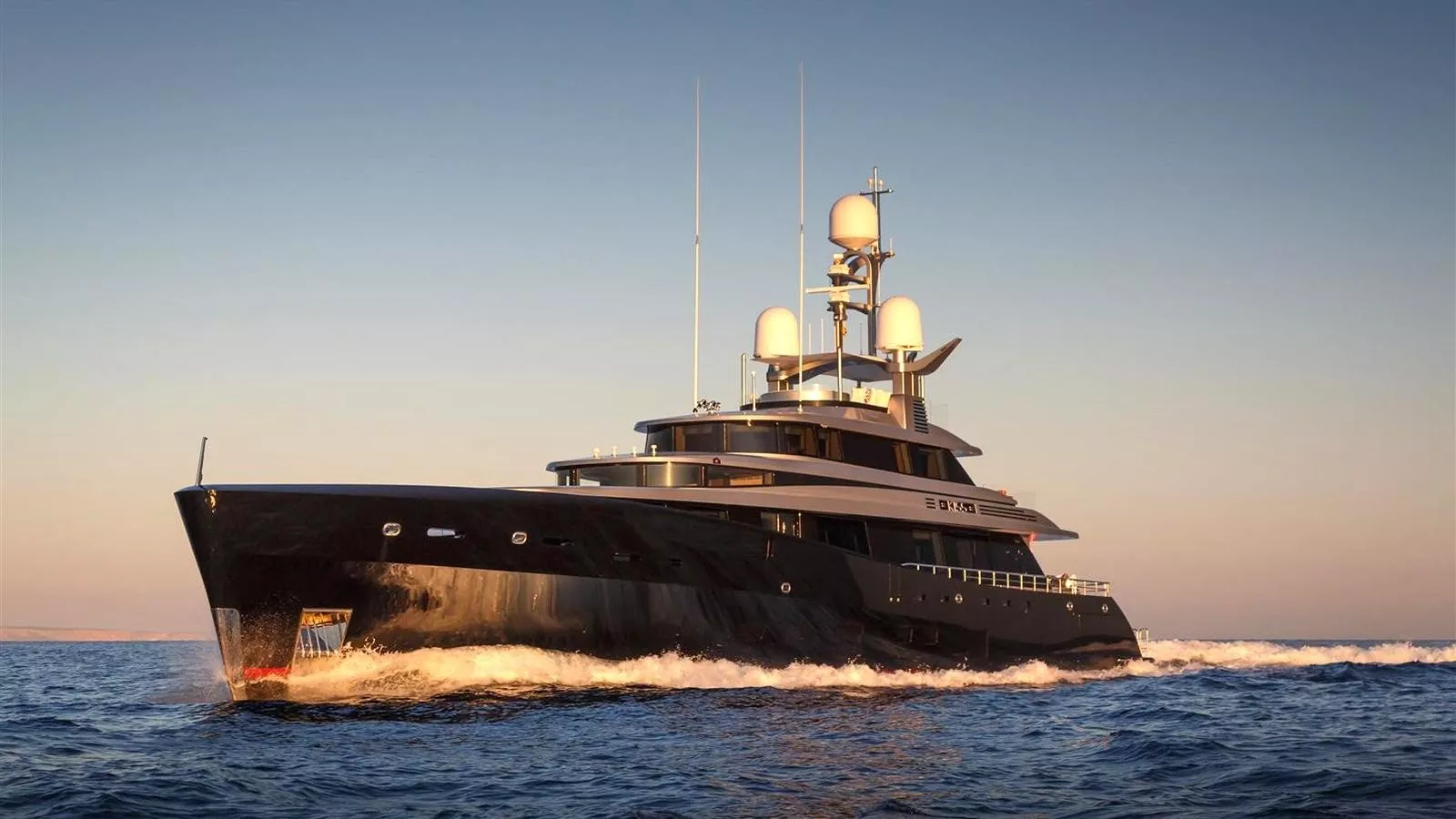 Feadship Kiss 46m