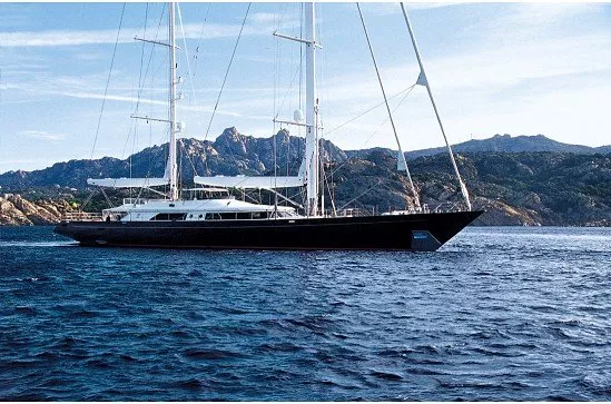 https://dev-api.arconyachts.com/storage/media/29087/conversions/410_4818652201-optimize.webp