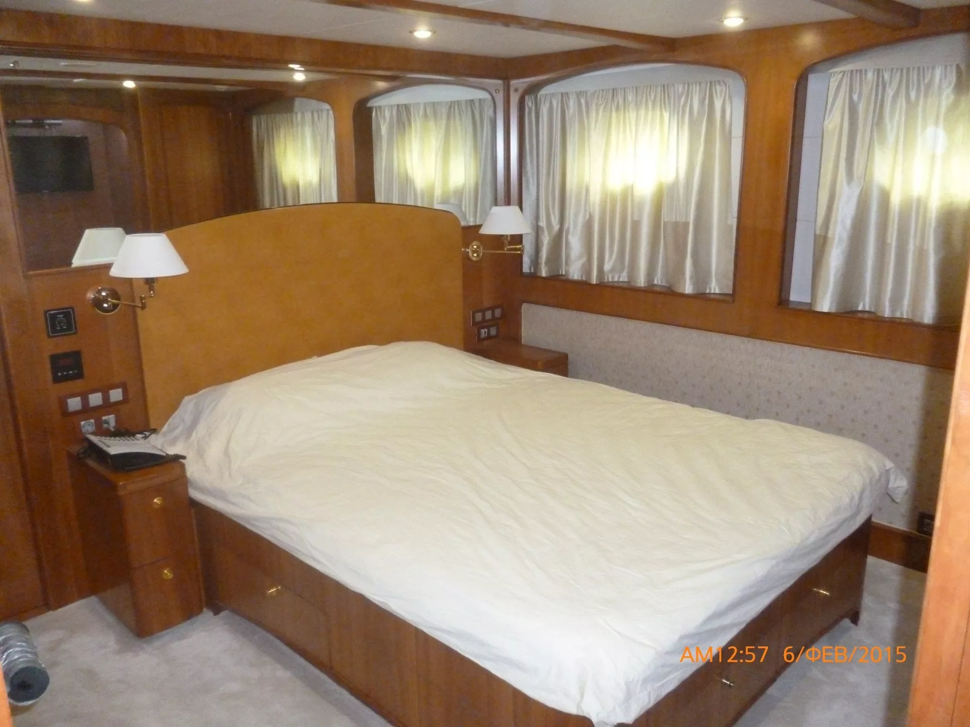 https://dev-api.arconyachts.com/storage/media/29111/conversions/406_2368067671-optimize.webp
