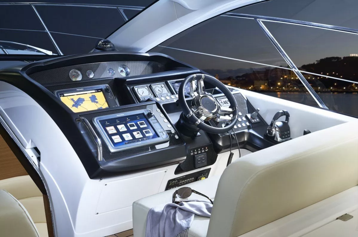 https://dev-api.arconyachts.com/storage/media/29186/conversions/402_7851488171-optimize.webp