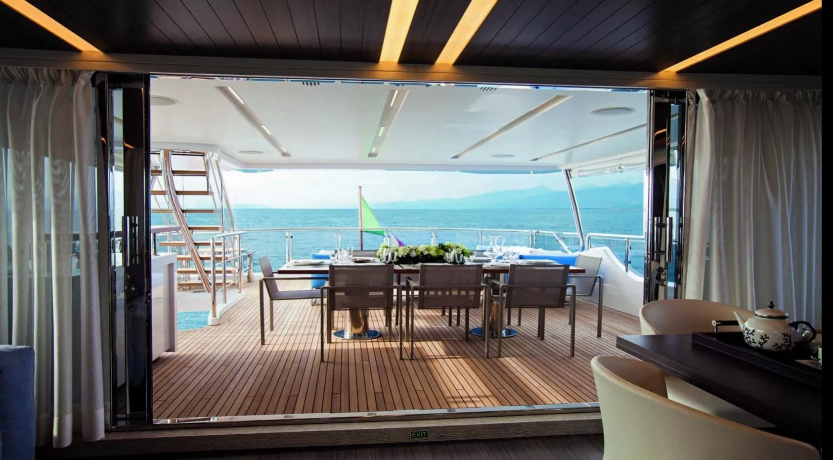 https://dev-api.arconyachts.com/storage/media/29348/conversions/395_7962095519-optimize.webp