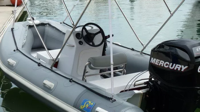 https://dev-api.arconyachts.com/storage/media/29487/conversions/387_5669640501-optimize.webp