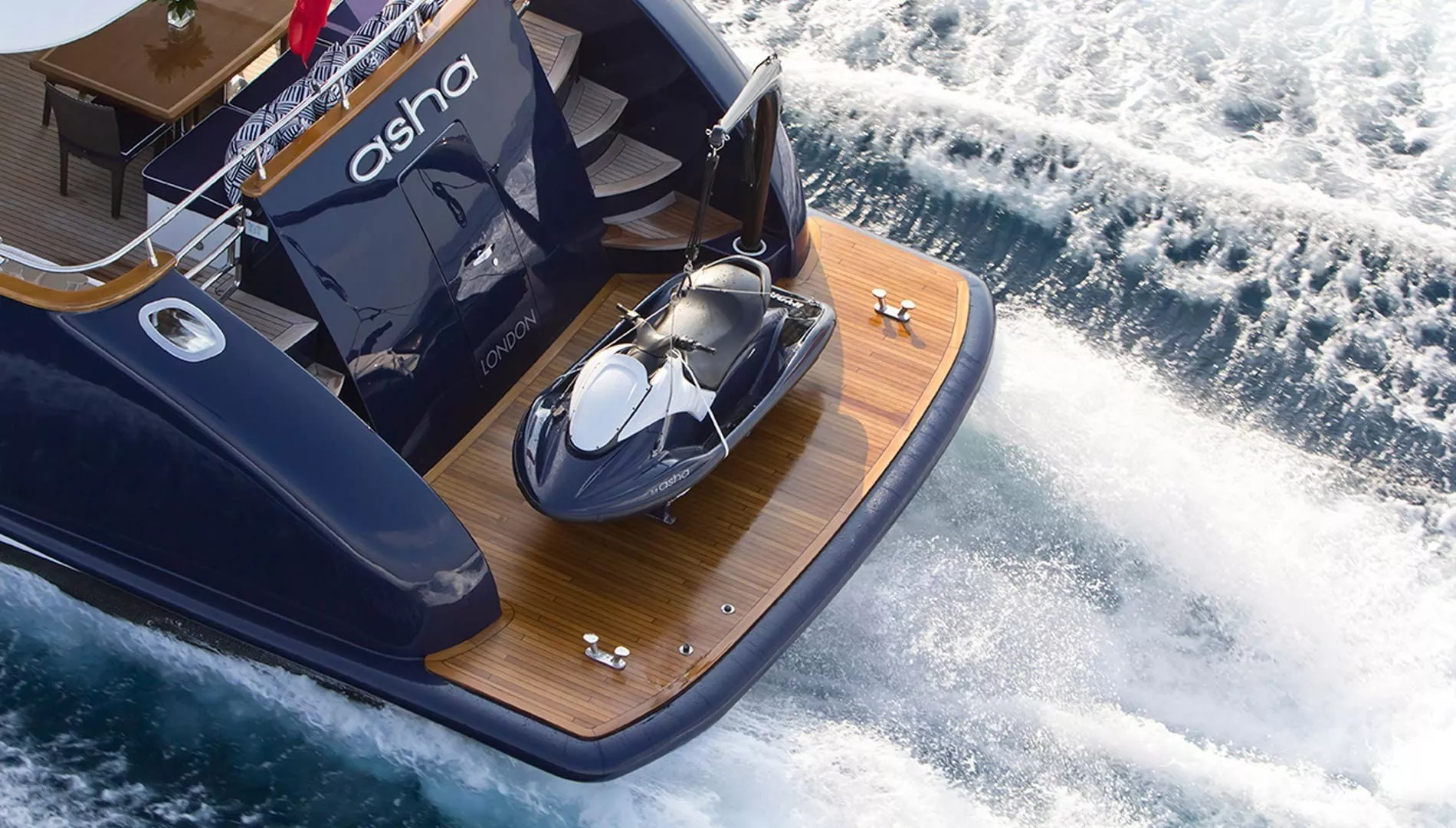 https://dev-api.arconyachts.com/storage/media/29803/conversions/367_5744502349-optimize.webp