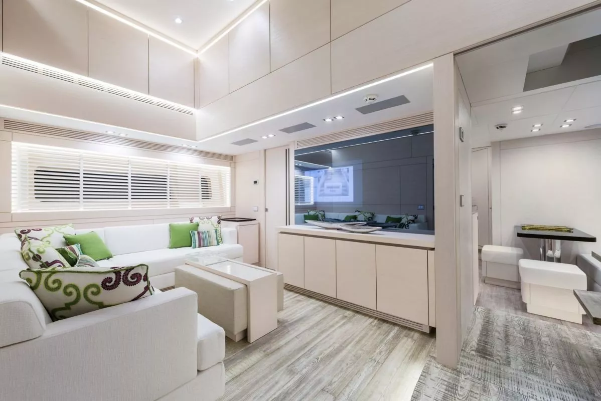 https://dev-api.arconyachts.com/storage/media/30042/conversions/351_9193919994-optimize.webp