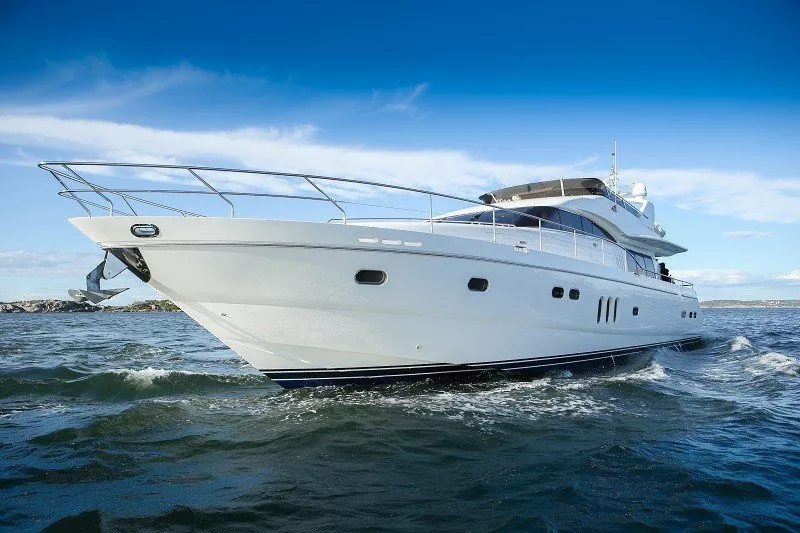 https://dev-api.arconyachts.com/storage/media/30065/conversions/350_1917319638-optimize.webp