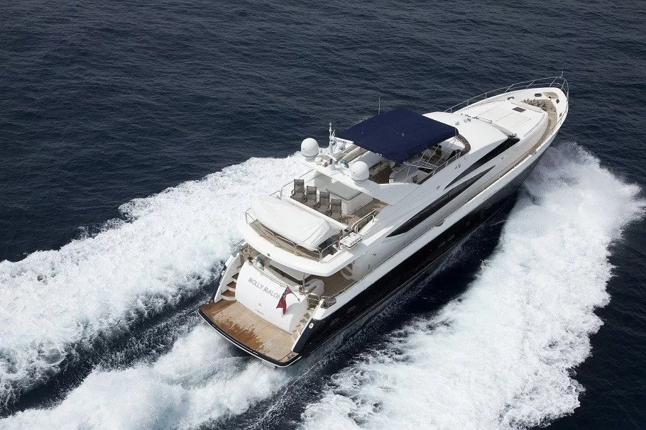 https://dev-api.arconyachts.com/storage/media/30076/conversions/349_4147647860-optimize.webp