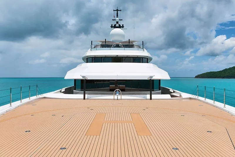 https://dev-api.arconyachts.com/storage/media/30364/conversions/87_7450380859-optimize.webp