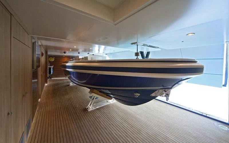 https://dev-api.arconyachts.com/storage/media/30395/conversions/331_1920565622-optimize.webp