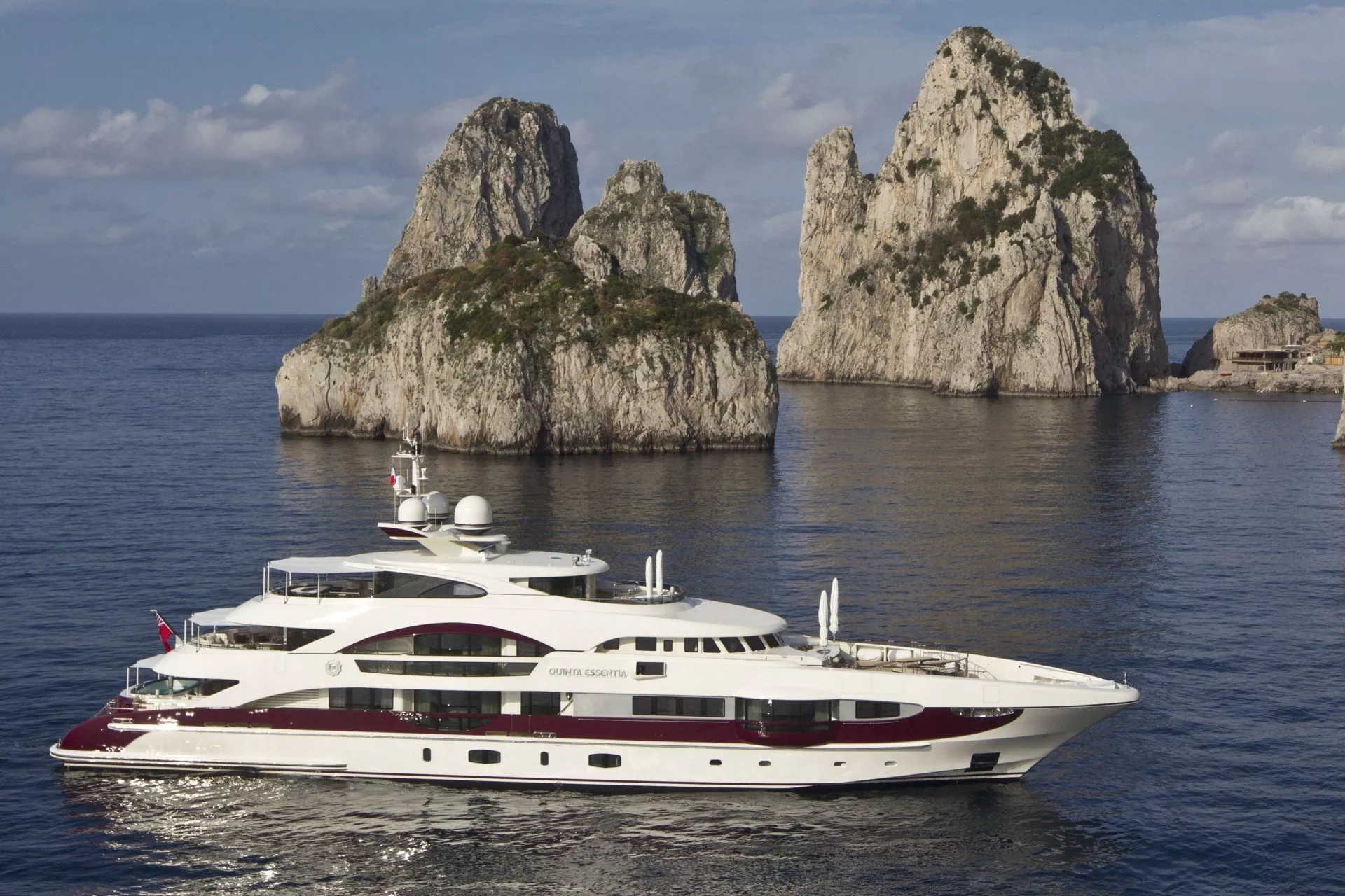 Heesen 55M QUITE ESSENTIAL