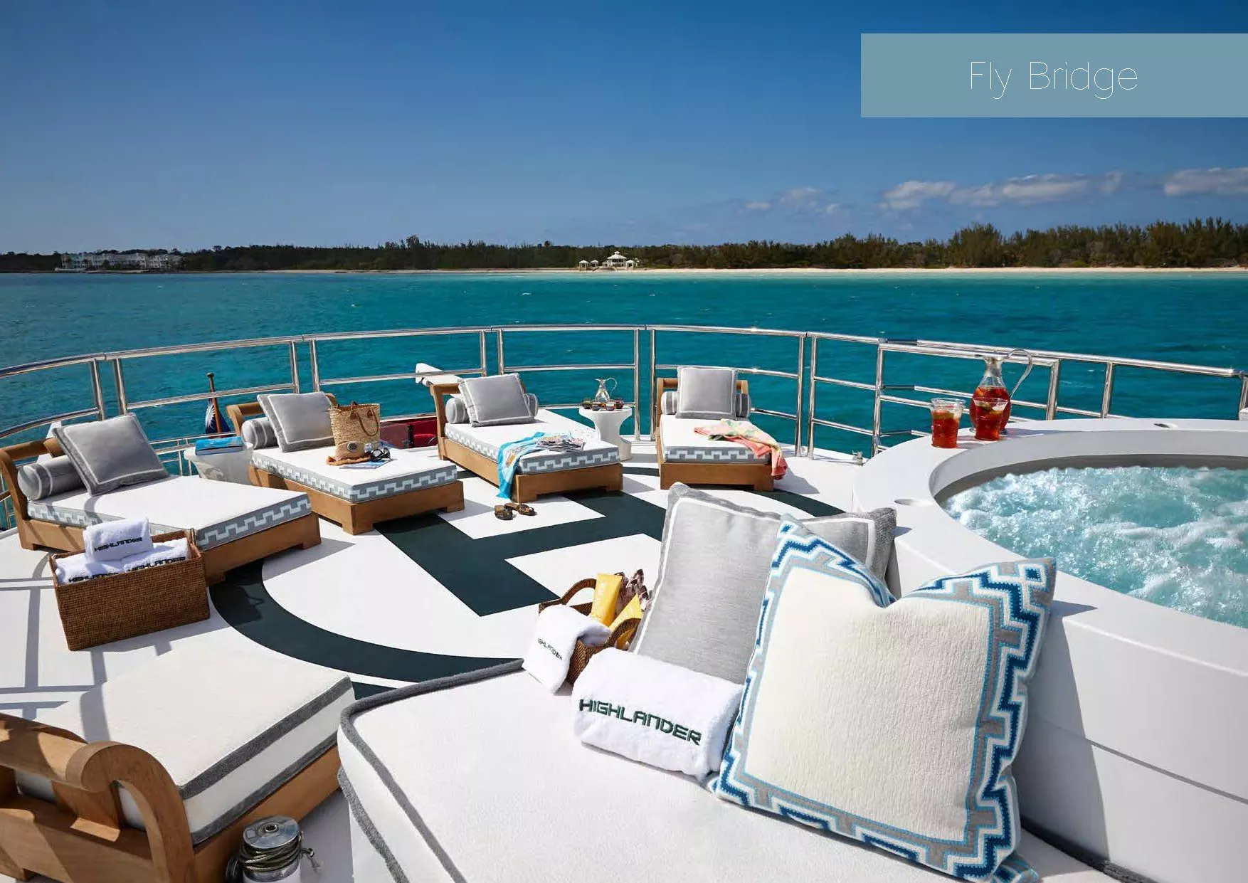 https://dev-api.arconyachts.com/storage/media/30578/conversions/317_0700462034-optimize.webp