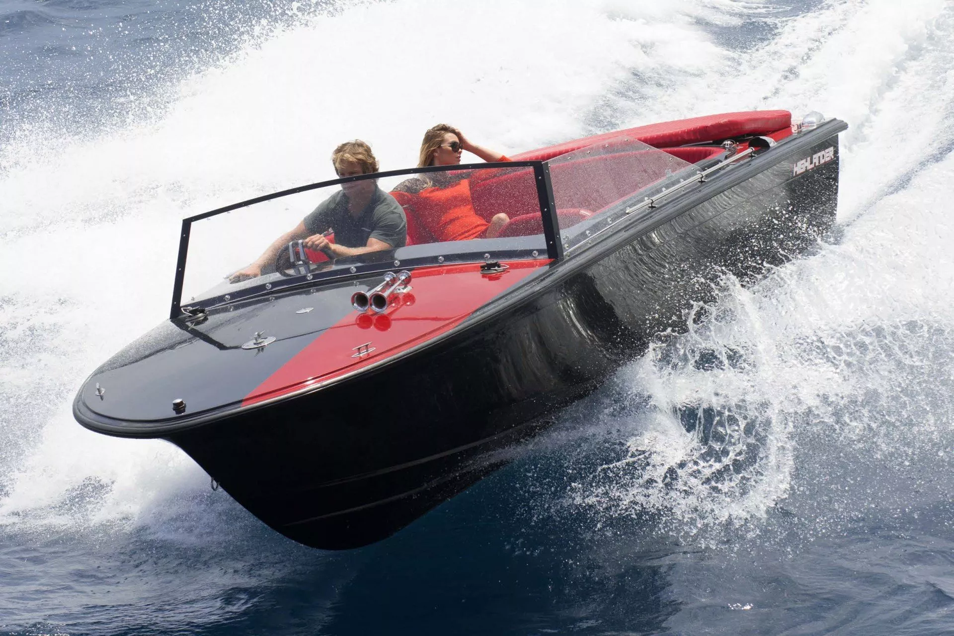 https://dev-api.arconyachts.com/storage/media/30584/conversions/317_3311590100-optimize.webp