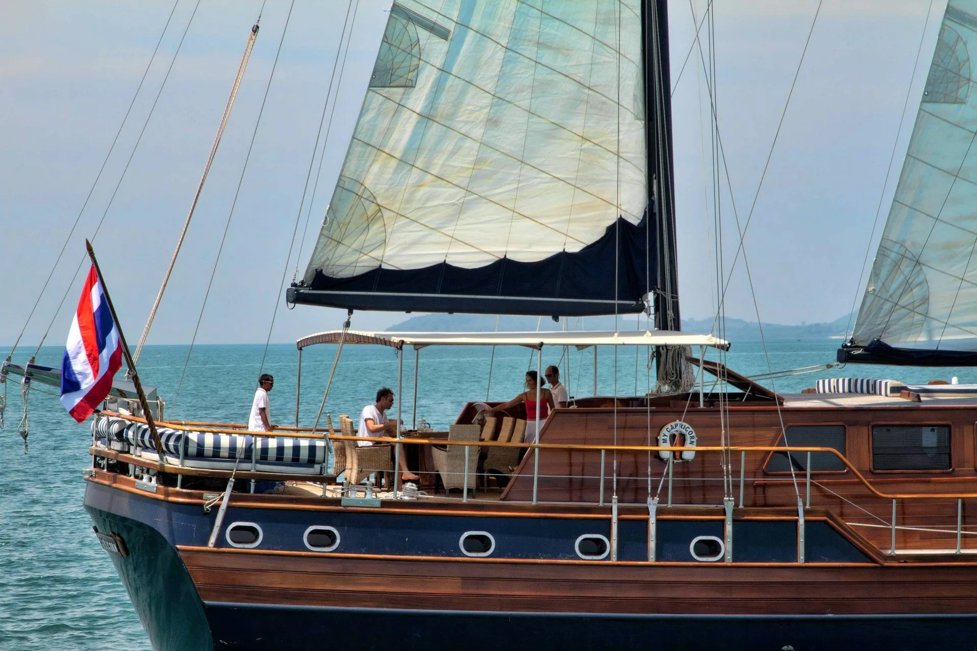 https://dev-api.arconyachts.com/storage/media/30671/conversions/140_9815591390-optimize.webp