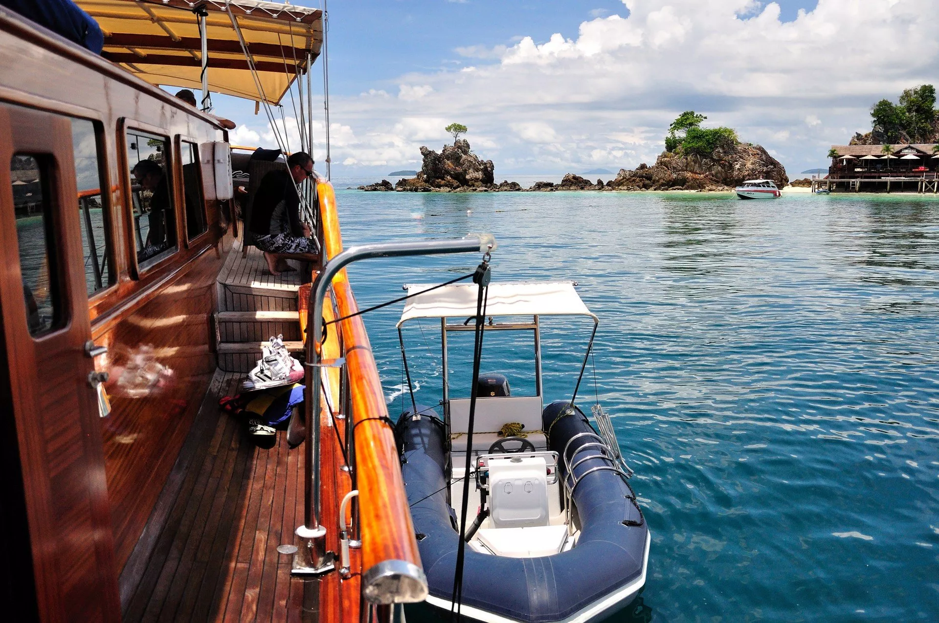 https://dev-api.arconyachts.com/storage/media/30689/conversions/140_9192511047-optimize.webp