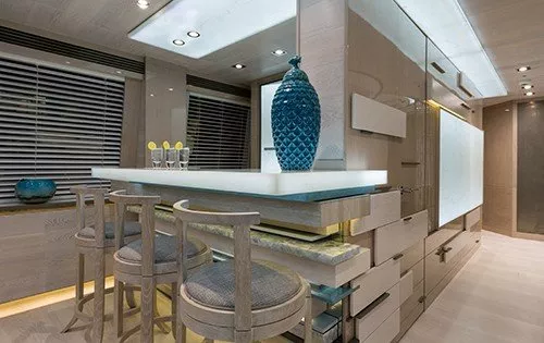 https://dev-api.arconyachts.com/storage/media/30806/conversions/307_0779759415-optimize.webp