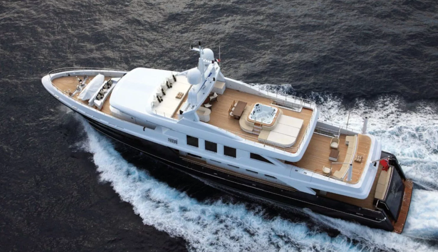 https://dev-api.arconyachts.com/storage/media/31022/conversions/291_2598422278-optimize.webp