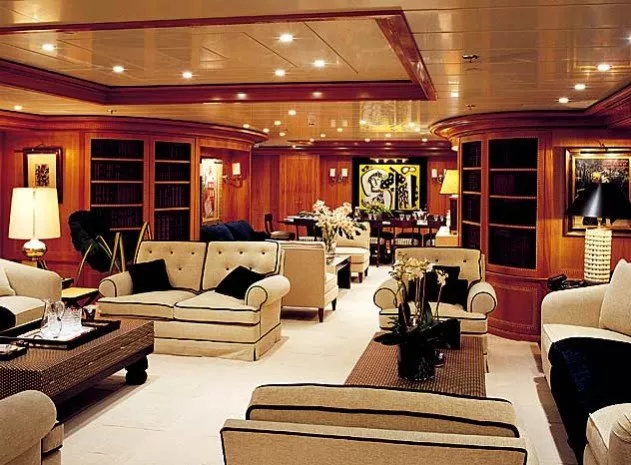 57m ZENOBIA