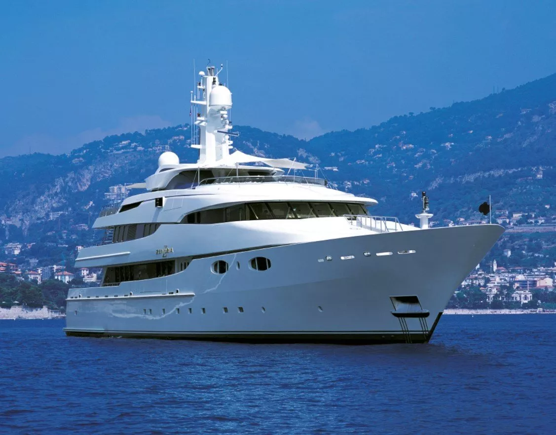 https://dev-api.arconyachts.com/storage/media/31162/conversions/278_9322120530-optimize.webp