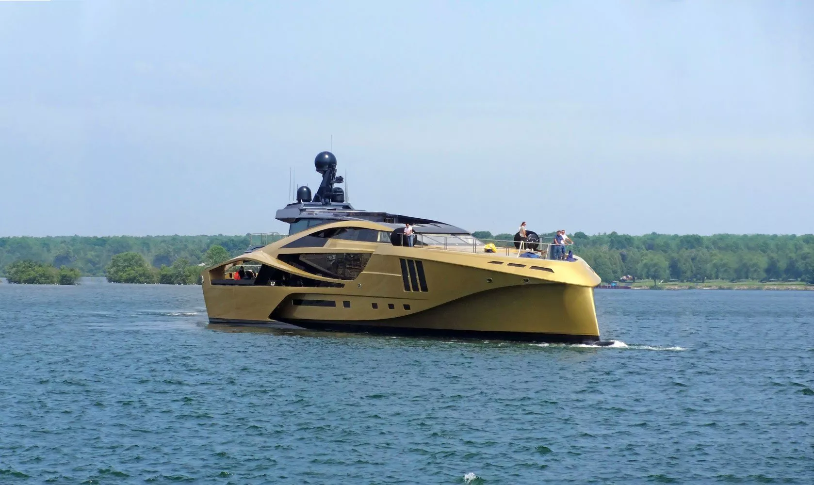 https://dev-api.arconyachts.com/storage/media/31485/conversions/255_7098856460-optimize.webp