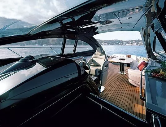 https://dev-api.arconyachts.com/storage/media/31559/conversions/250_3500974862-optimize.webp