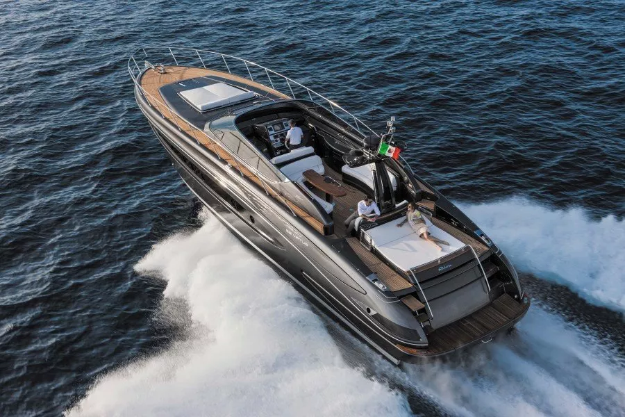 Riva VIRTUS