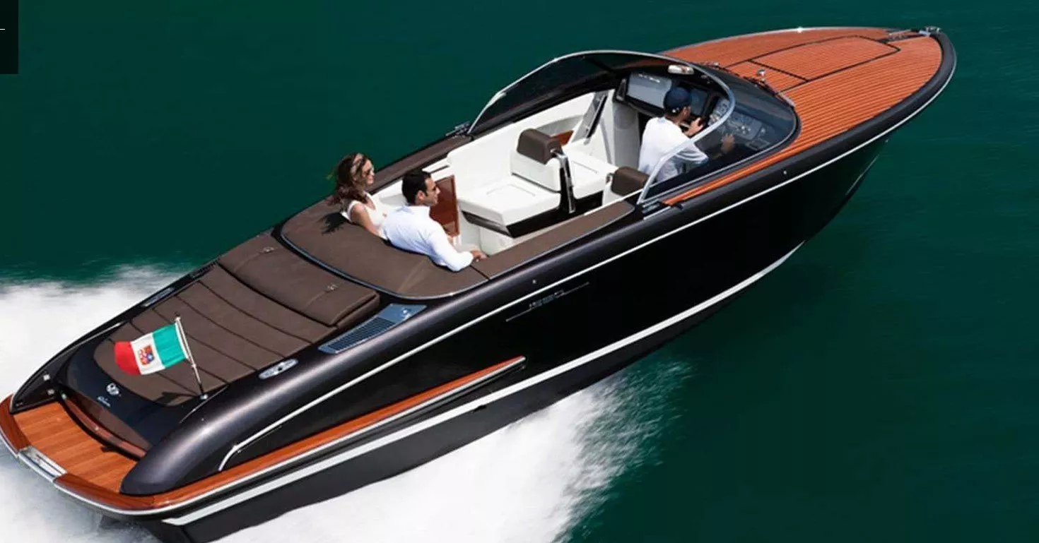 Riva ISEO