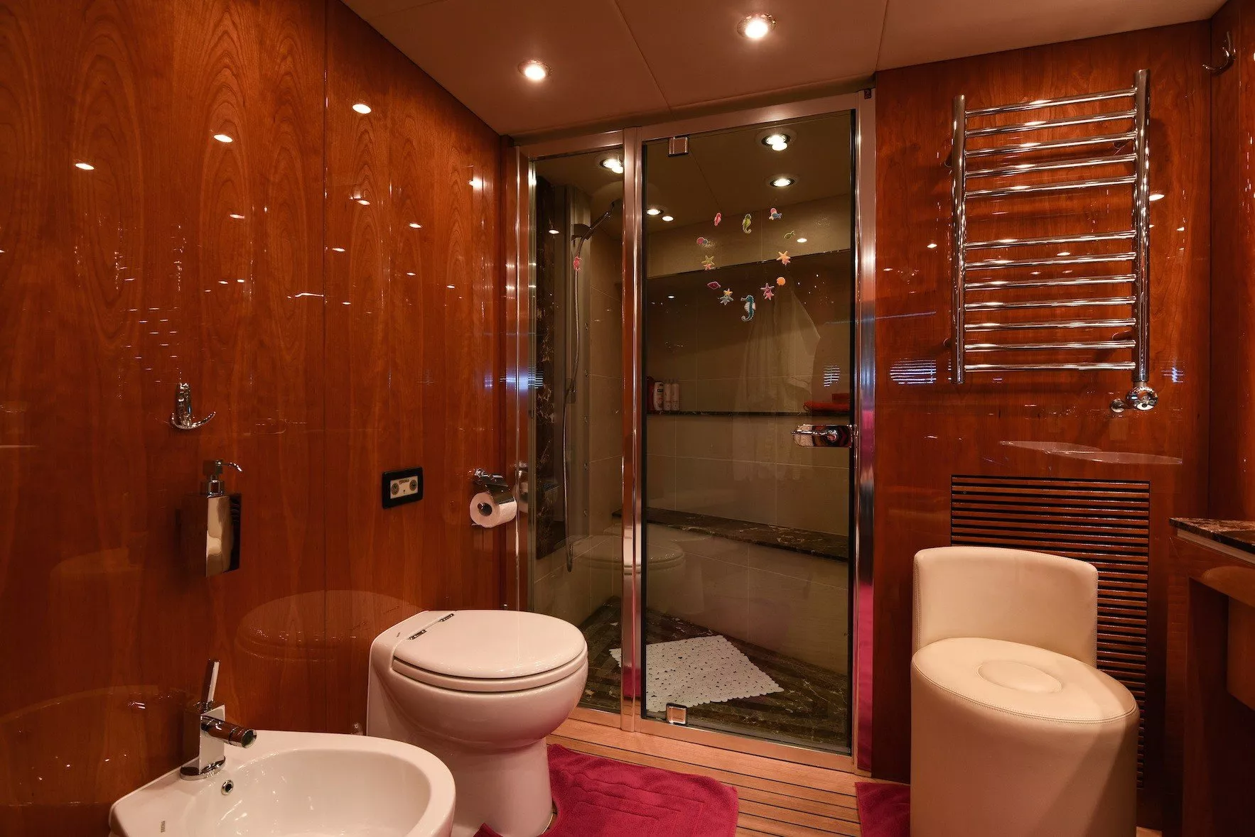 https://dev-api.arconyachts.com/storage/media/31669/conversions/243_1017050128-optimize.webp