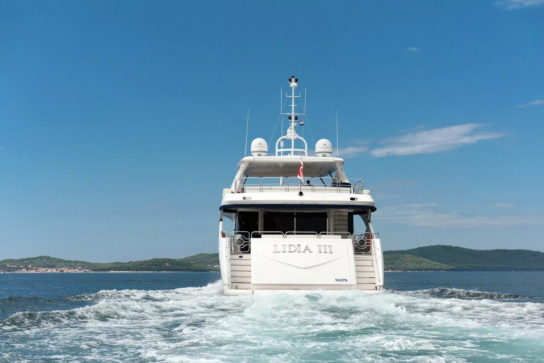 https://dev-api.arconyachts.com/storage/media/31740/conversions/243_8802941813-optimize.webp