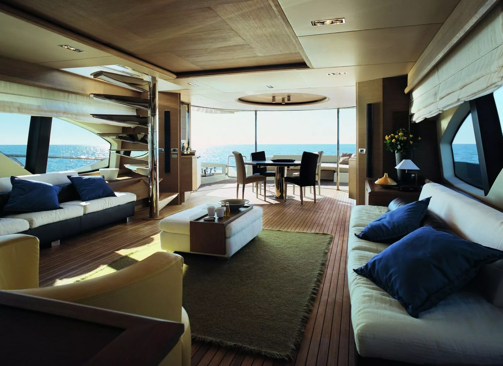 https://dev-api.arconyachts.com/storage/media/31774/conversions/241_6714882451-optimize.webp