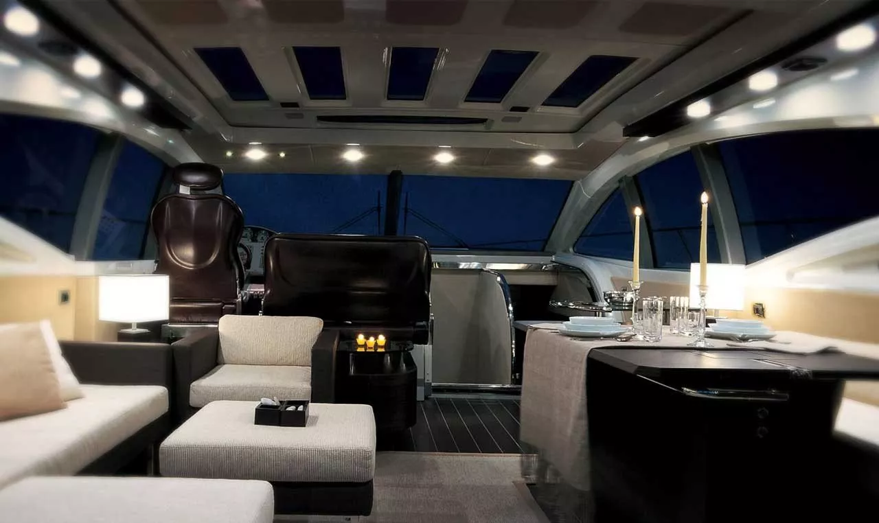 https://dev-api.arconyachts.com/storage/media/31782/conversions/240_8740963787-optimize.webp