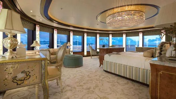 https://dev-api.arconyachts.com/storage/media/31864/conversions/89_3424011842-optimize.webp