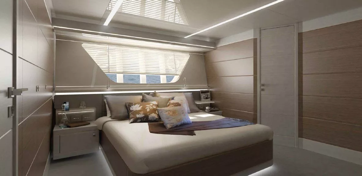 https://dev-api.arconyachts.com/storage/media/31941/conversions/214_9831182935-optimize.webp