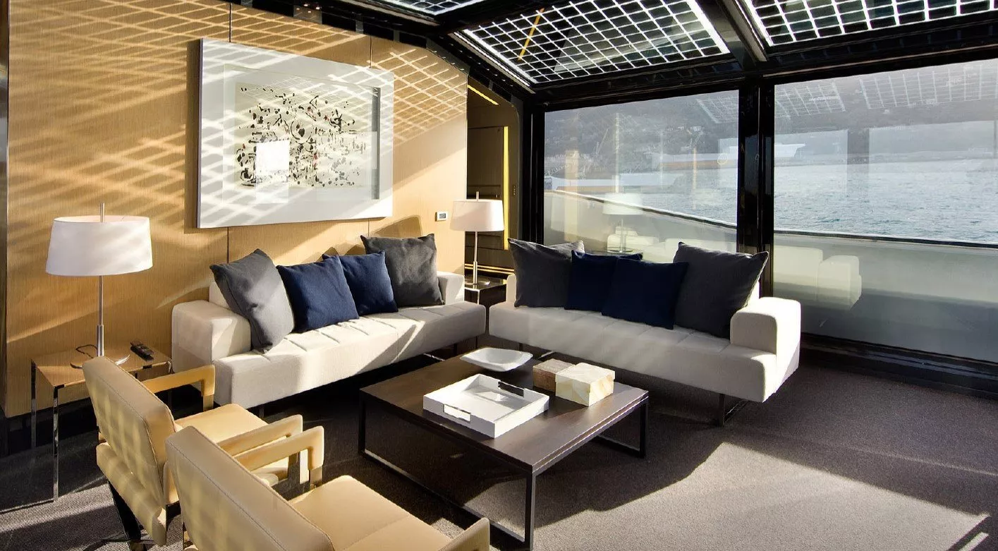 https://dev-api.arconyachts.com/storage/media/31966/conversions/210_8887804288-optimize.webp