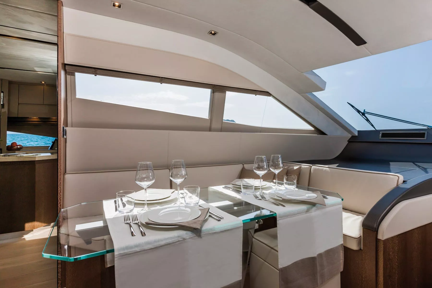 https://dev-api.arconyachts.com/storage/media/32163/conversions/187_6236103824-optimize.webp