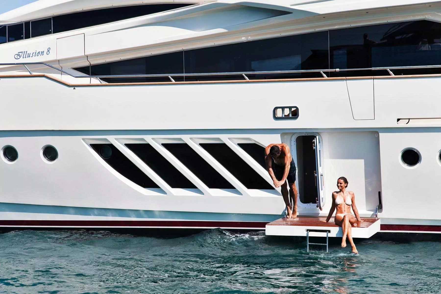 https://dev-api.arconyachts.com/storage/media/32548/conversions/132_5384180140-optimize.webp