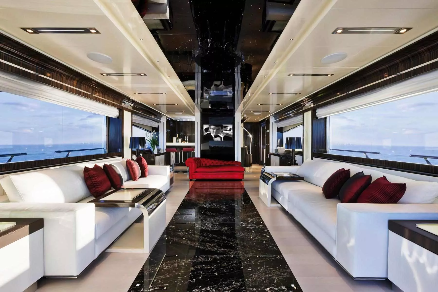 https://dev-api.arconyachts.com/storage/media/32550/conversions/132_1046058587-optimize.webp