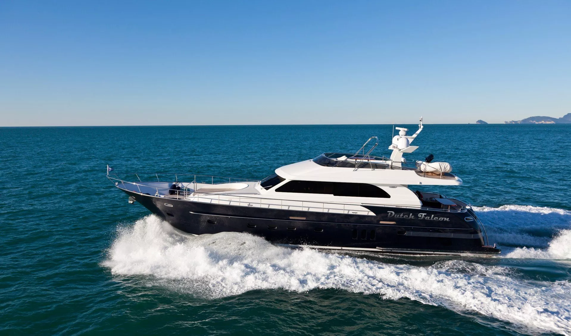 Wim Van Der Valk Continental II Flybridge 20.00