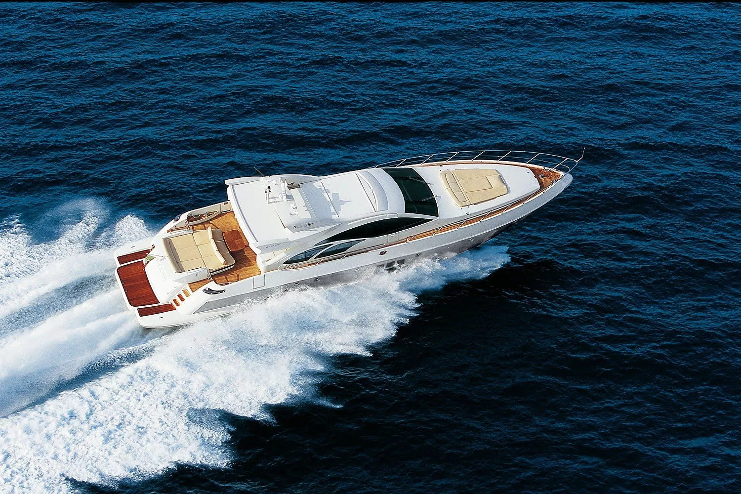Azimut 86S