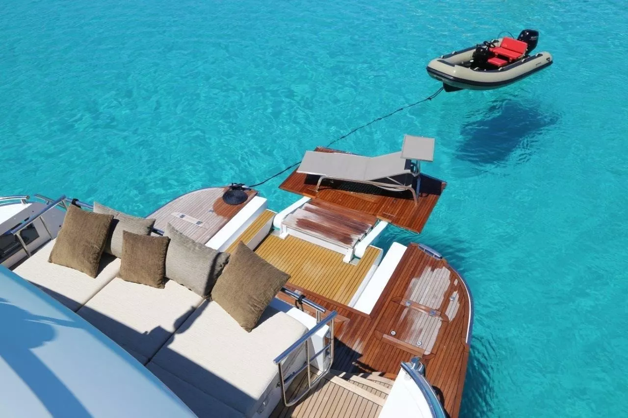 https://dev-api.arconyachts.com/storage/media/33956/conversions/751_0045662556-optimize.webp