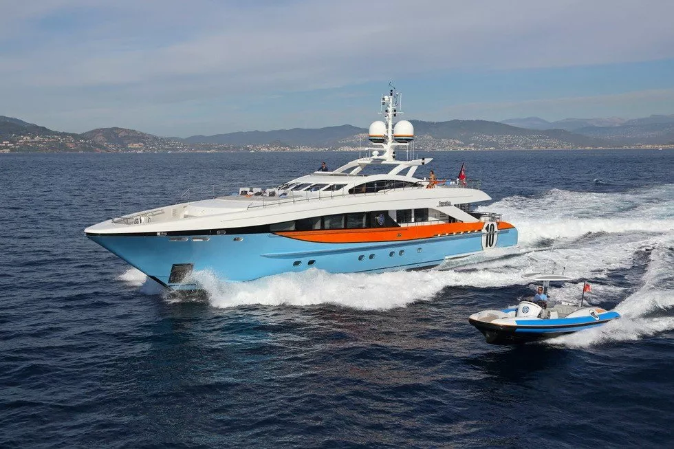 Heesen Aurelia 37 m
